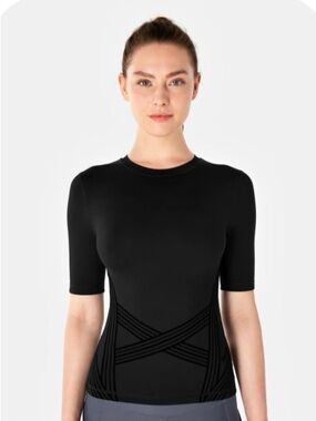 Fanka women’s small power and short sleeve tee compression resistance